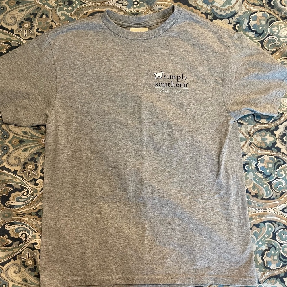 NWOT youth Medium simply southern patriotic dog shirt